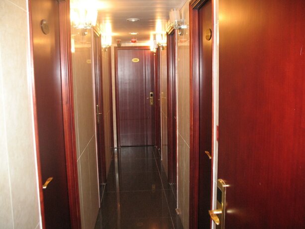 Imagen general del Hotel Oriental Pearl Hostel. Foto 7