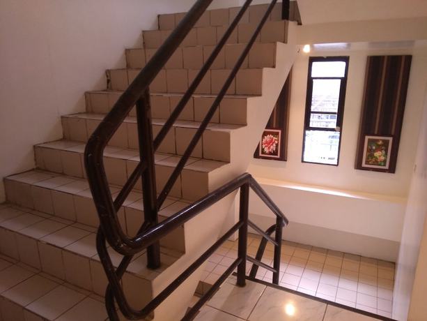 Imagen de los interiores del Hotel Oriental Pension Plaza. Foto 14