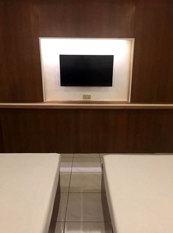 Imagen de la habitación del Hotel Oriental Pension Plaza. Foto 10