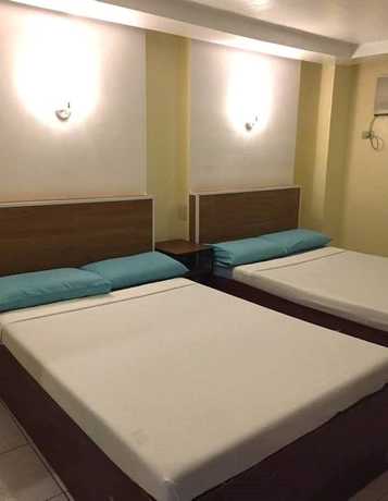 Imagen de la habitación del Hotel Oriental Pension Plaza. Foto 11