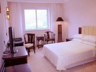 Imagen de la habitación del Hotel Oriental Resort. Foto 1