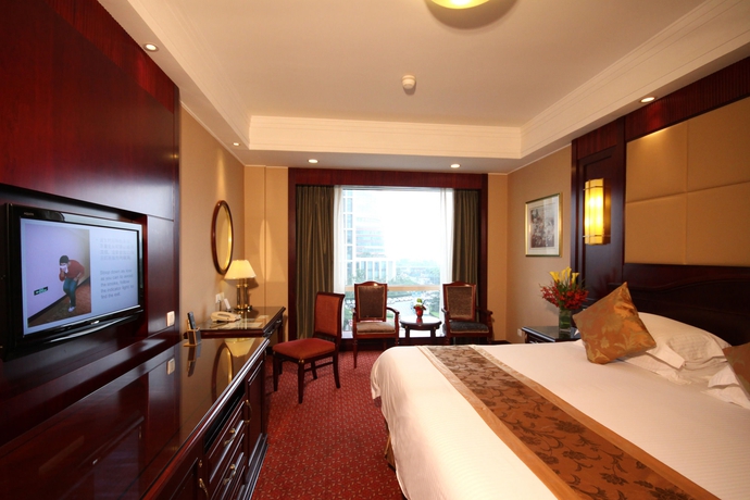 Imagen de la habitación del Hotel Oriental Riverside. Foto 10