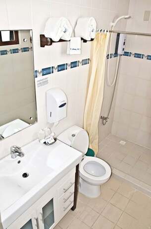 Imagen general del Hotel Oriental Sabang Hill Resort. Foto 5