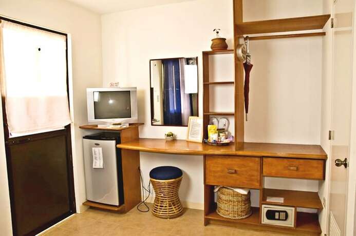 Imagen de la habitación del Hotel Oriental Sabang Hill Resort. Foto 19