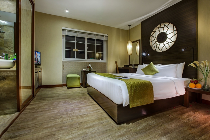 Imagen de la habitación del Hotel Oriental Suite and Spa. Foto 13