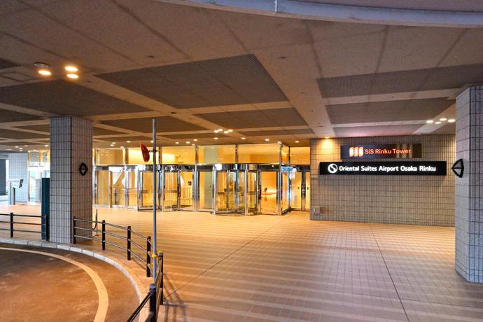 Imagen de los interiores del Hotel Oriental Suites Airport Osaka Rinku. Foto 19
