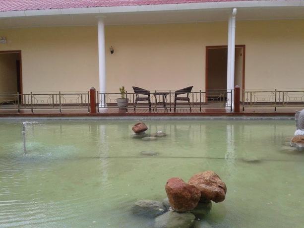 Imagen de la piscina del Hotel Oriental Swan Livingstone. Foto 20