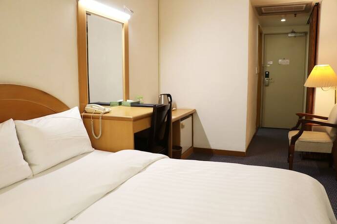 Imagen general del Hotel Oriental, Tainan. Foto 9
