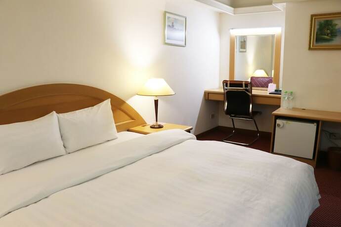 Imagen de la habitación del Hotel Oriental, Tainan. Foto 33