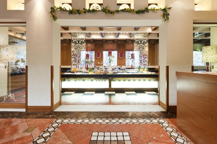 Imagen del bar/restaurante del Hotel Oriental Tokyo Bay. Foto 8