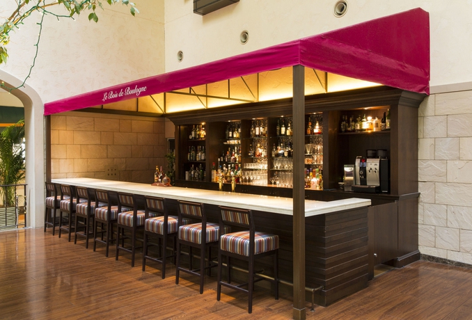 Imagen del bar/restaurante del Hotel Oriental Tokyo Bay. Foto 9