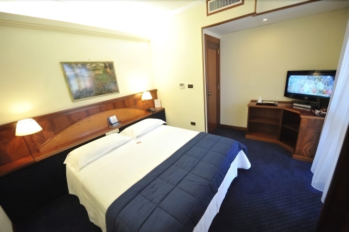 Imagen de la habitación del Hotel Orientale. Foto 8