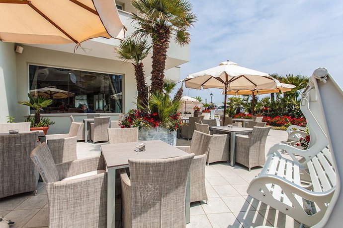 Imagen del bar/restaurante del Hotel Oriente, Cervia. Foto 8