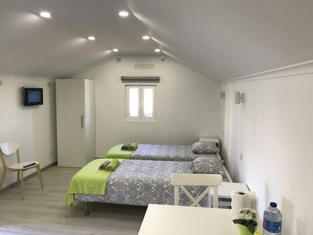 Imagen de la habitación del Hotel Oriente DNA Studios and Rooms. Foto 13