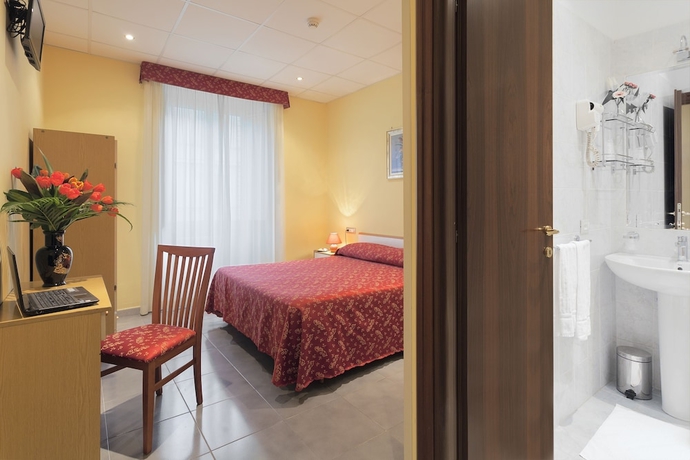 Imagen de la habitación del Hotel Oriente, Esquilino. Foto 8