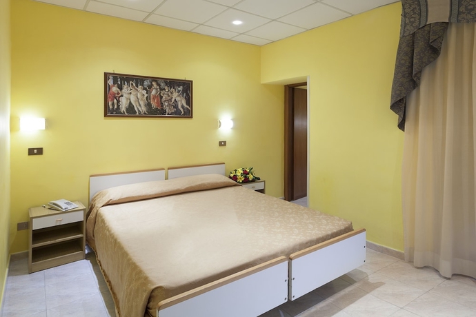 Imagen de la habitación del Hotel Oriente, Esquilino. Foto 13