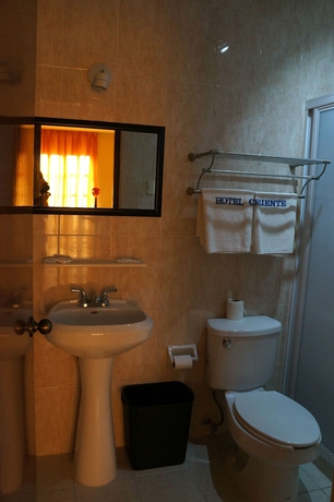 Imagen de la habitación del Hotel Oriente, Veracruz. Foto 15