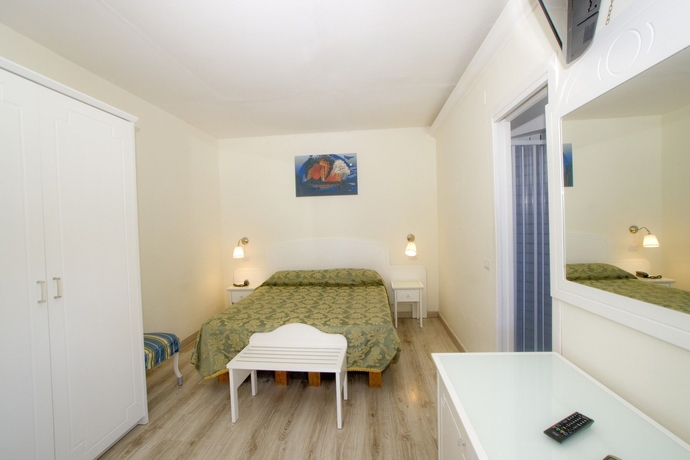 Imagen de la habitación del Hotel Oriente, Vico Equense. Foto 1