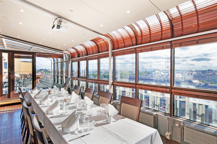 Imagen de los interiores del Hotel Original Sokos Vaakuna Helsinki. Foto 12