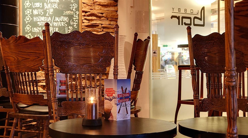 Imagen del bar/restaurante del Hotel Original Sokos Vaakuna, VAASA. Foto 4