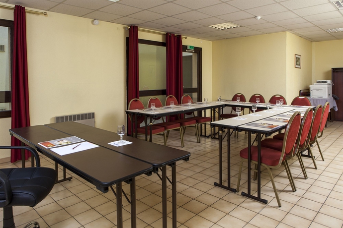 Imagen de los interiores del Hotel Originals Arras Sud. Foto 15