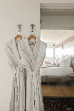 Imagen general del Hotel Origines par Adrien Descouls, The Originals Relais. Foto 2