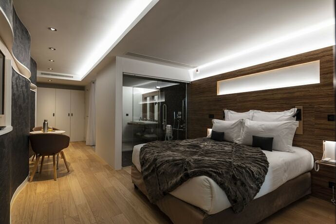 Imagen general del Hotel Origines par Adrien Descouls, The Originals Relais. Foto 3