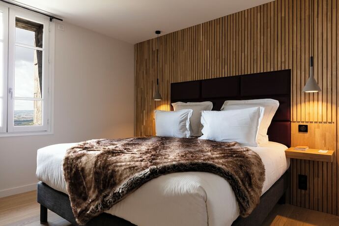 Imagen de la habitación del Hotel Origines par Adrien Descouls, The Originals Relais. Foto 19