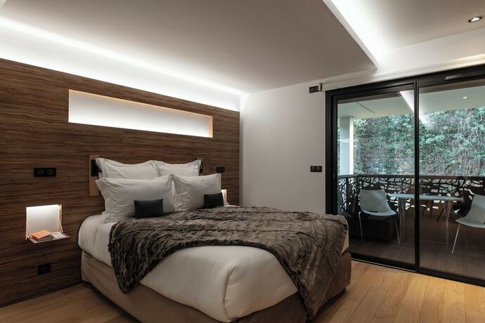 Imagen general del Hotel Origines par Adrien Descouls, The Originals Relais. Foto 10