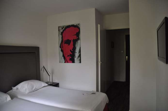 Imagen de la habitación del Hotel Orion, Amn&eacute;ville. Foto 16