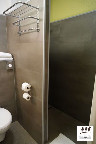 Imagen de la habitación del Hotel Orion, Amn&eacute;ville. Foto 18