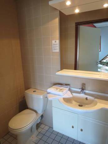 Imagen de la habitación del Hotel Orion, LISSE. Foto 16