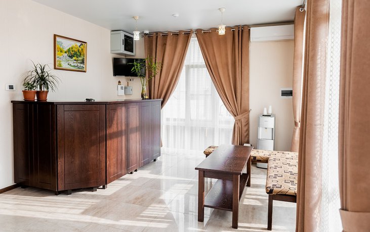 Imagen de los interiores del Hotel Orion Plus. Foto 17