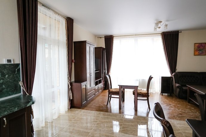 Imagen de la habitación del Hotel Orion Plus. Foto 12