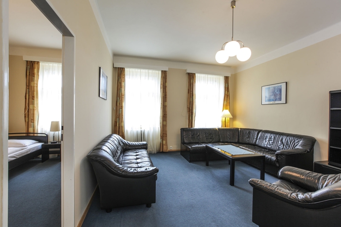 Imagen de los interiores del Hotel Orion, Praga. Foto 10