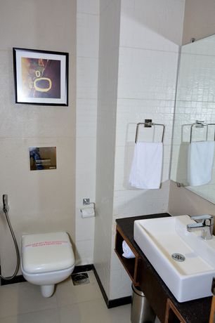 Imagen de la habitación del Hotel Orion Premiere. Foto 9