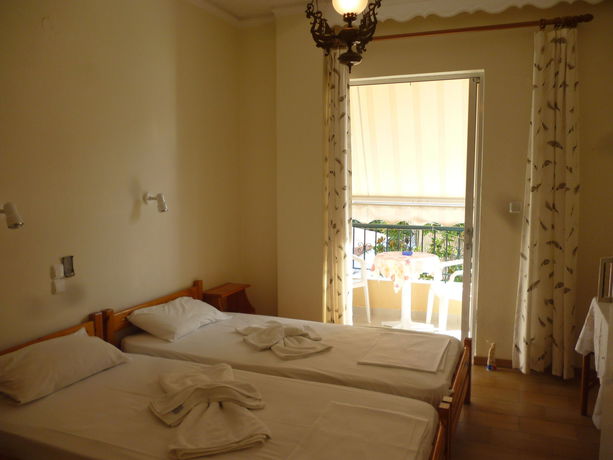 Imagen de la habitación del Hotel Orion Studios. Foto 10