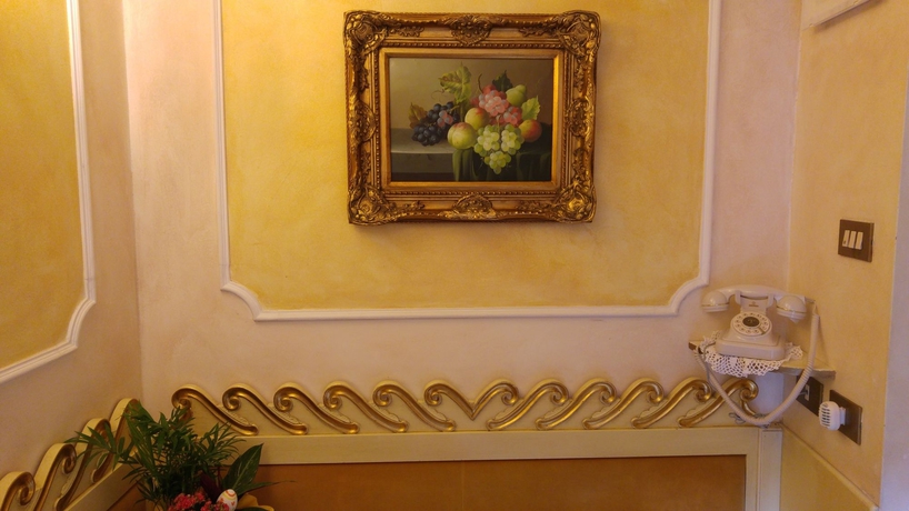 Imagen de los interiores del Hotel Orion, Venecia. Foto 10