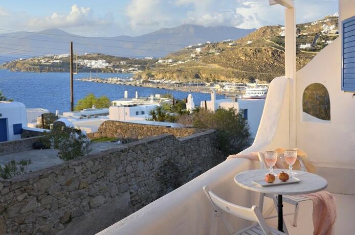 Imagen de la habitación del Hotel Orizon Tagoo Mykonos. Foto 19