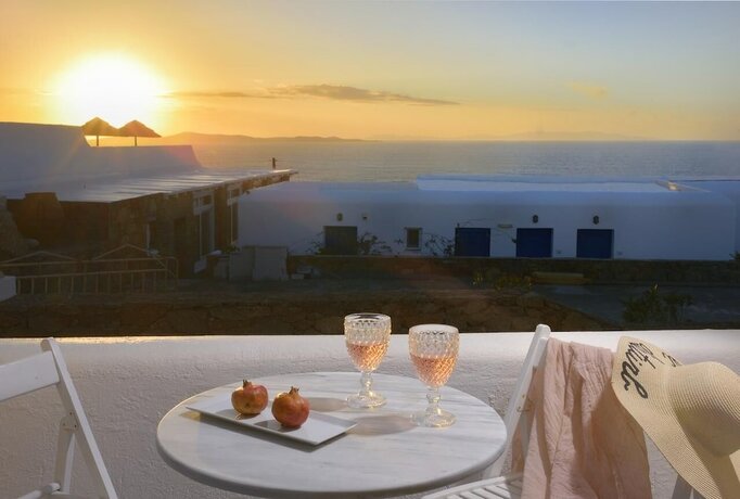 Imagen general del Hotel Orizon Tagoo Mykonos. Foto 15