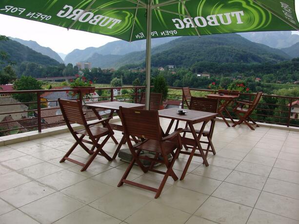 Imagen general del Hotel Orizont, Caciulata. Foto 31