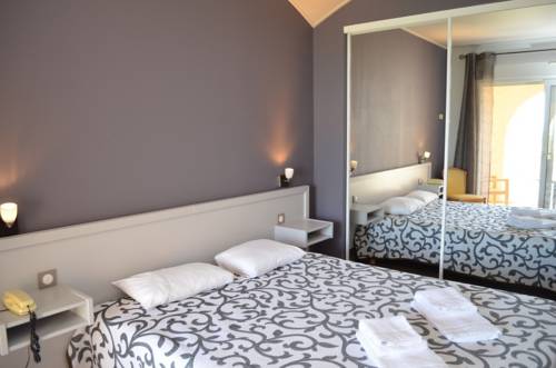 Imagen de la habitación del Hotel Orizonte. Foto 8