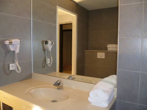 Imagen de la habitación del Hotel Orizonte. Foto 13