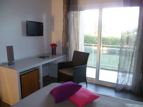 Imagen de la habitación del Hotel Orizonte. Foto 14