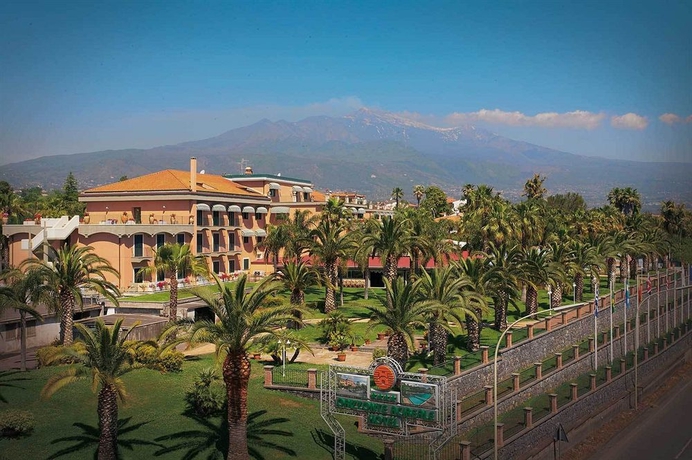 Imagen de los exteriores del Hotel Orizzonte, Acireale. Foto 6