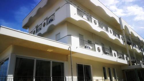 Imagen general del Hotel Orizzonte, Bellaria-Igea Marina. Foto 3