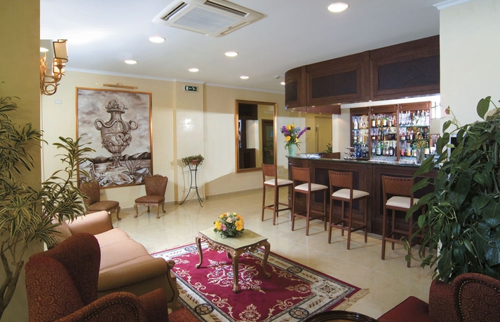 Imagen del bar/restaurante del Hotel Orizzonte, Letojanni. Foto 2