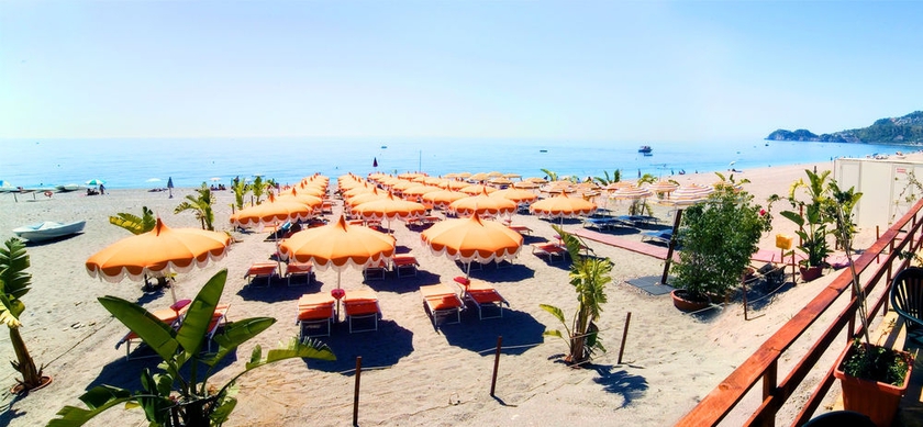 Imagen de los exteriores del Hotel Orizzonte, Letojanni. Foto 16