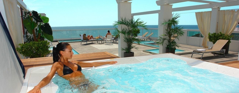 Imagen de la piscina del Hotel Orizzonte, Venecia. Foto 15