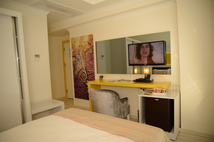 Imagen de la habitación del Hotel Orka Boutique. Foto 5